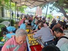 民眾西瓜品嘗