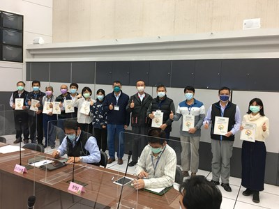 率六都之先！中市27區清潔隊「健康促進認證」全壘打